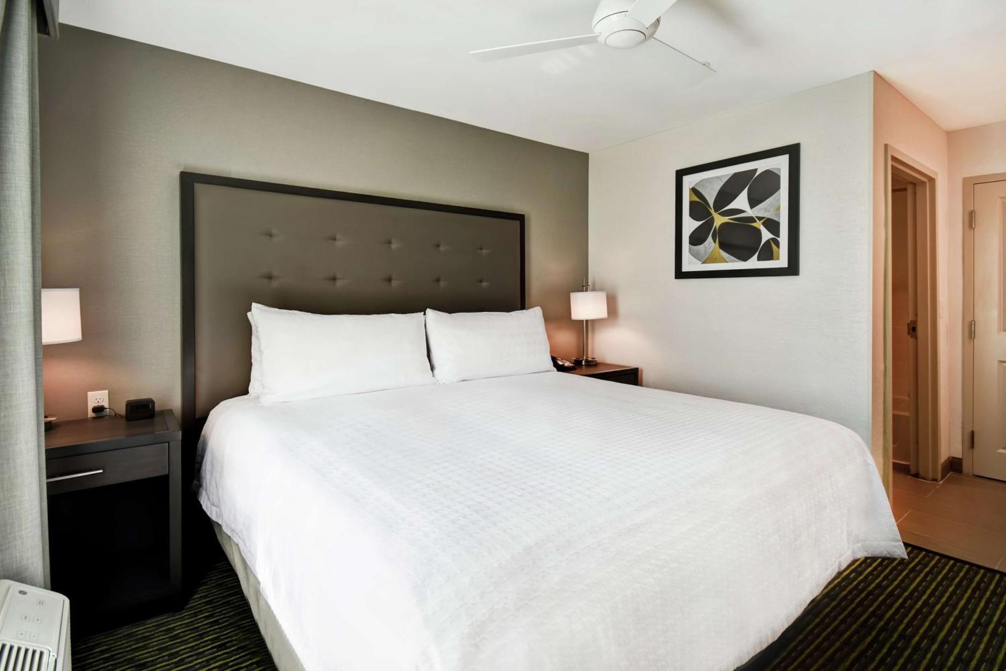 Homewood Suites By Hilton Novi Detroit Esterno foto