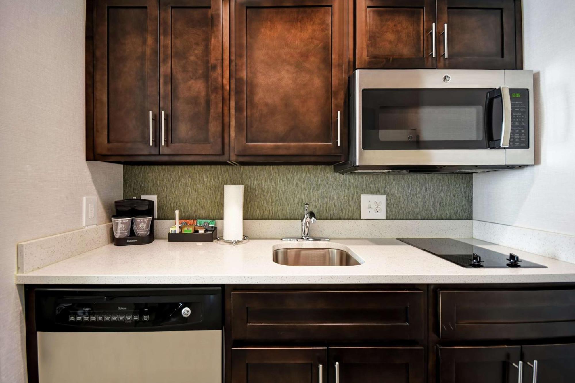 Homewood Suites By Hilton Novi Detroit Esterno foto
